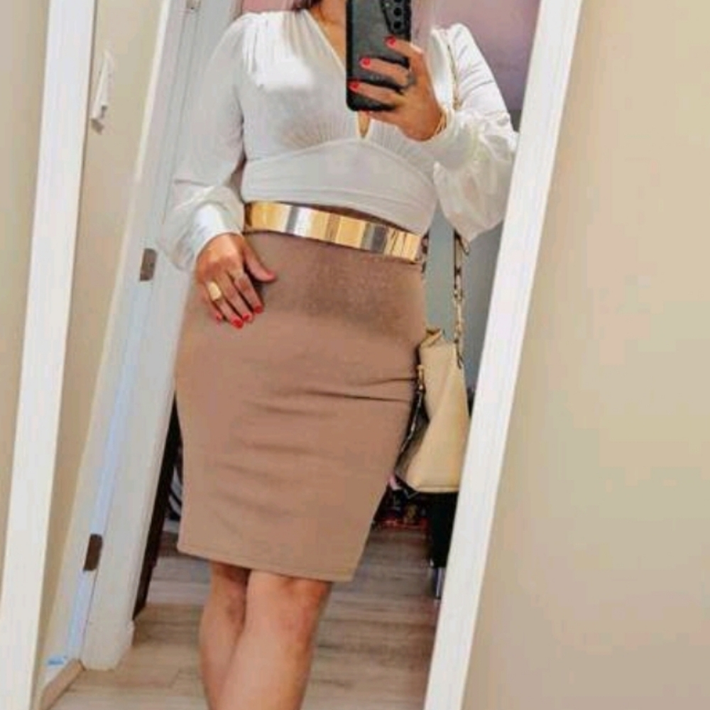 Shiny Gold Mirror Belt - Picture 7 of 9